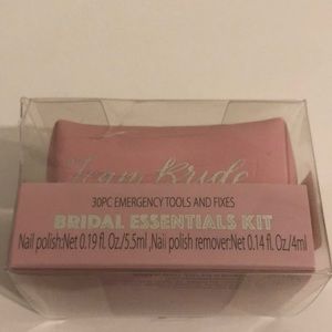 Bridal emergency kit
